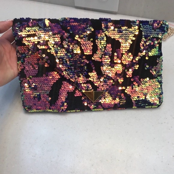 Olivia Miller Handbags - Pretty Sequined Purse/Clutch